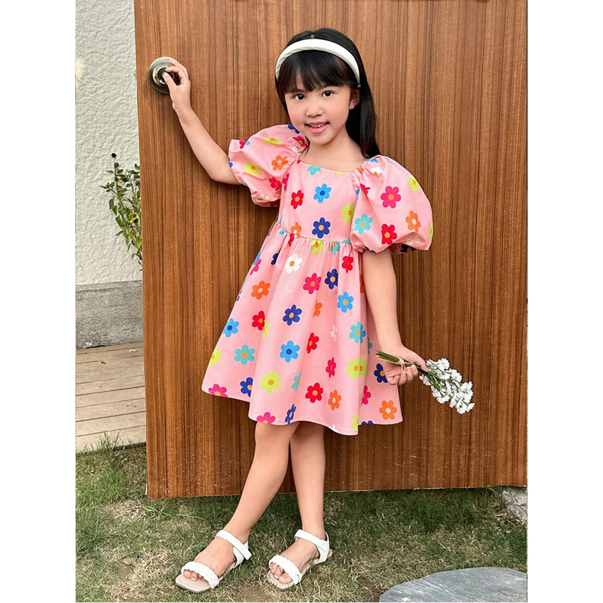 Cute Girl Floral Print Square Neck Puff Sleeve Casual Dress For Spring.