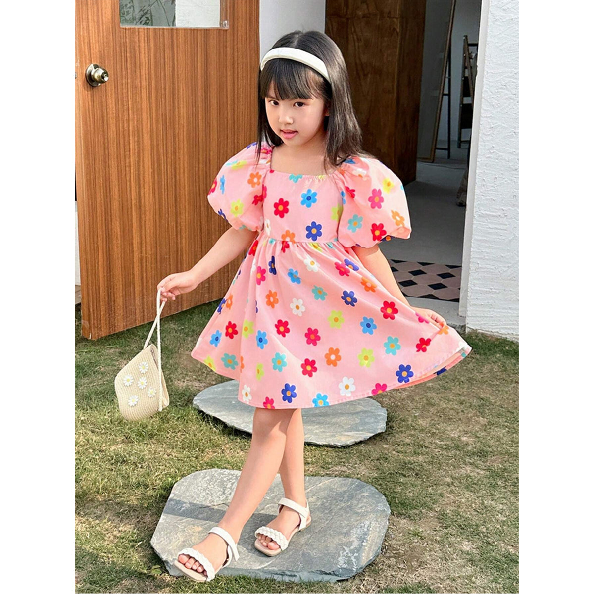 Cute Girl Floral Print Square Neck Puff Sleeve Casual Dress For Spring.