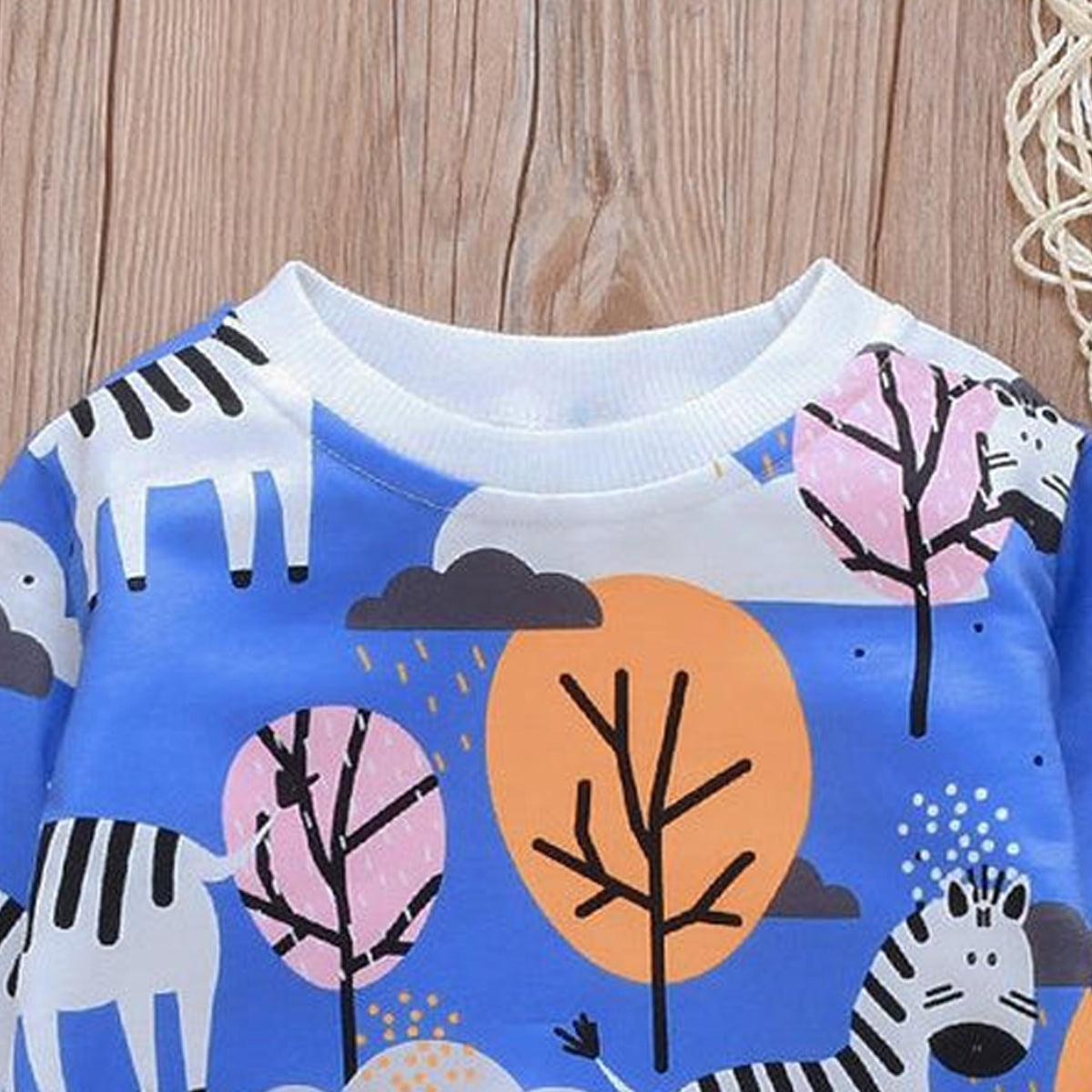 Venutaloza Boy's Animal & Tree Graphic Print Full Sleeve T-Shirt For Boy's & Girl's..