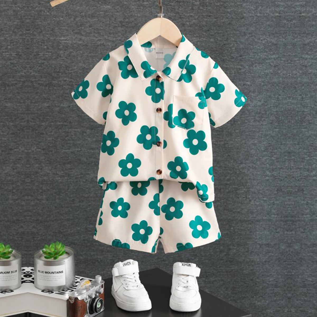 Venutaloza kids Sunshine Young Boy Casual Flower Short Sleeve Button Down Shirt & Shorts Without tee Two Piece Set.