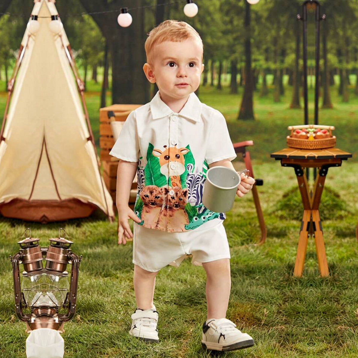 Venutaloza Baby Boy Animal Cartoon Graphic Short Sleeve Shirt And Shorts Two Piece Set.