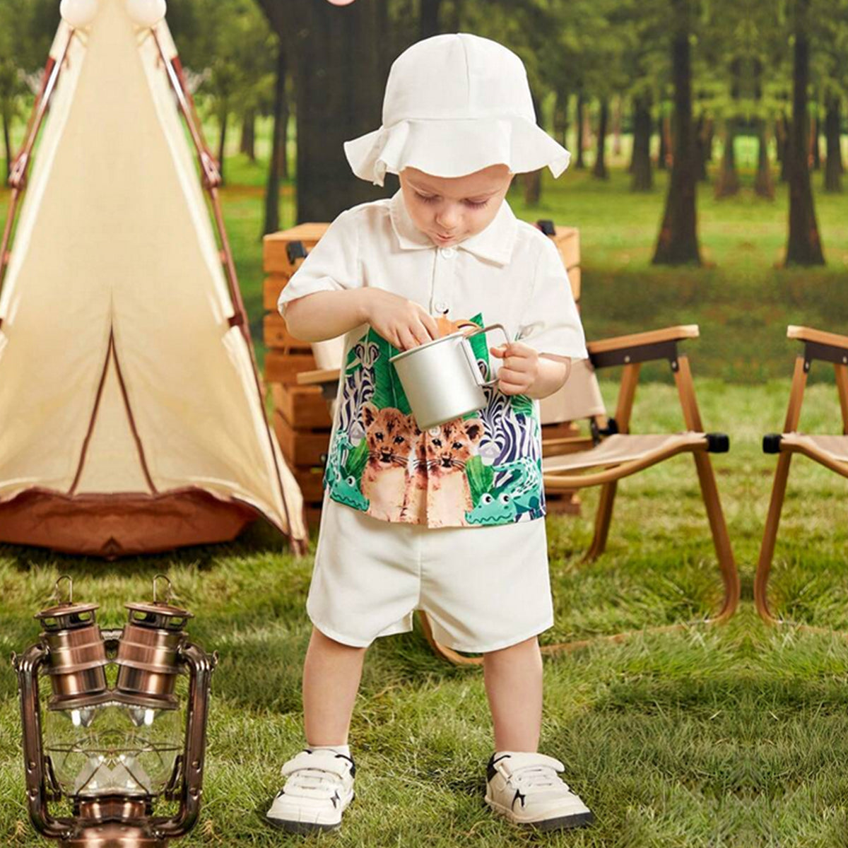Venutaloza Baby Boy Animal Cartoon Graphic Short Sleeve Shirt And Shorts Two Piece Set.