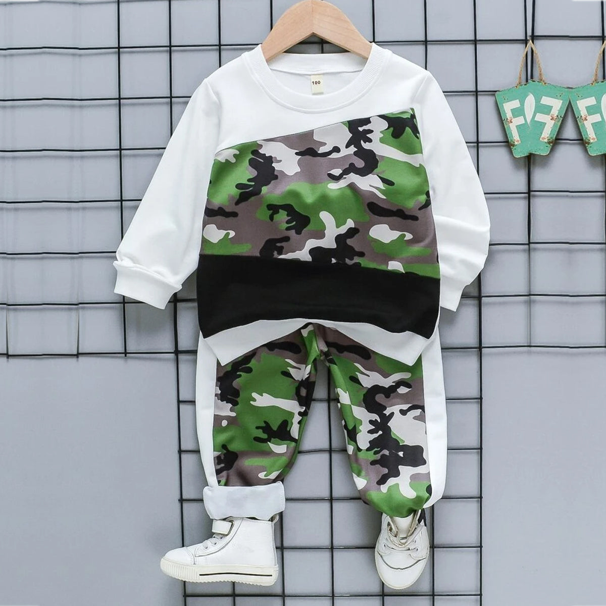 Venutaloza Stylish Baby Set Dinosaur Animal & Tie Dye Fleece & Letter Graphic & Alphabet Letter (Combo Pack Of 3) T-Shirt & Pants.