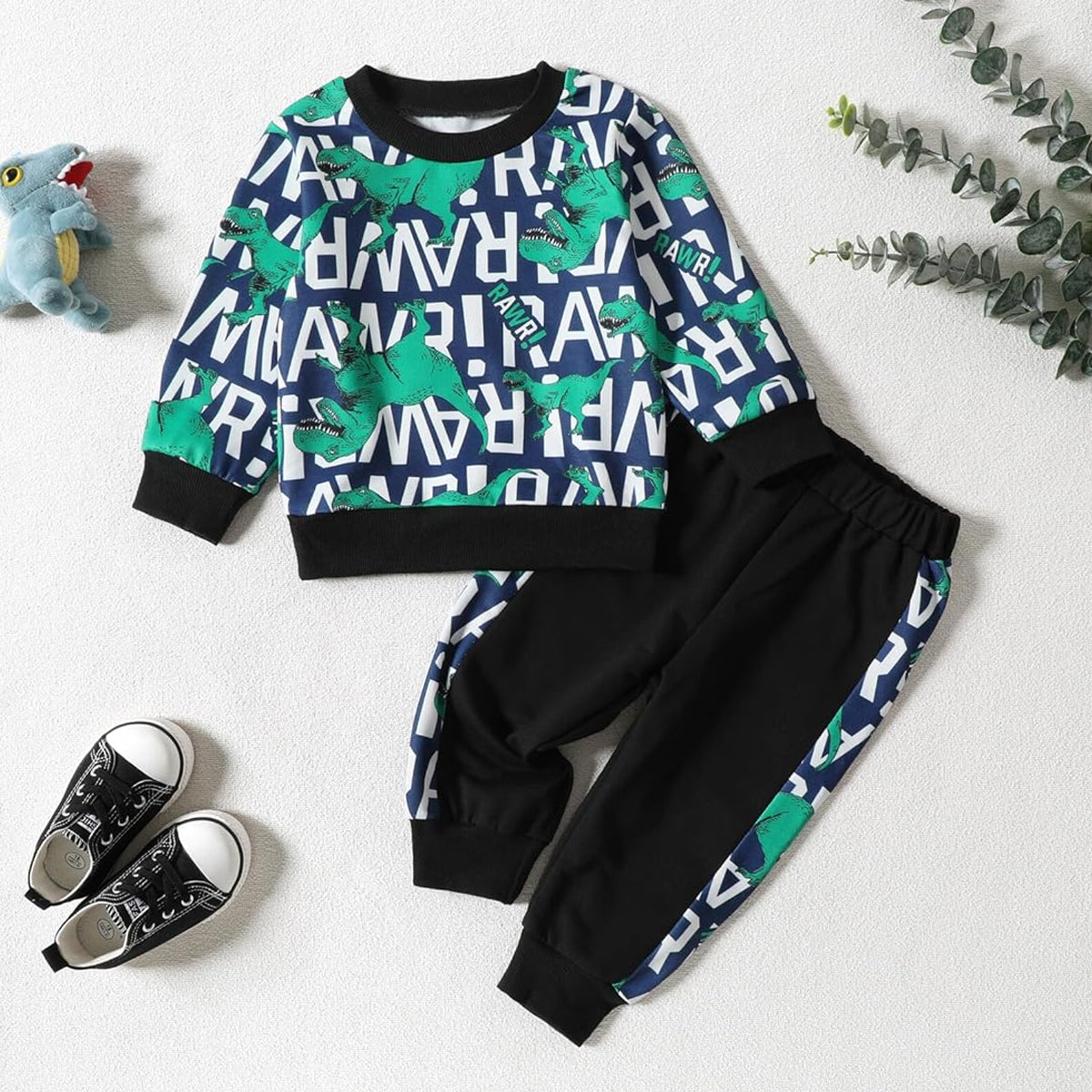 Venutaloza Boys Letter Dinosaur Print Graphic T-shirt & Pants Two Piece Set For Boys.