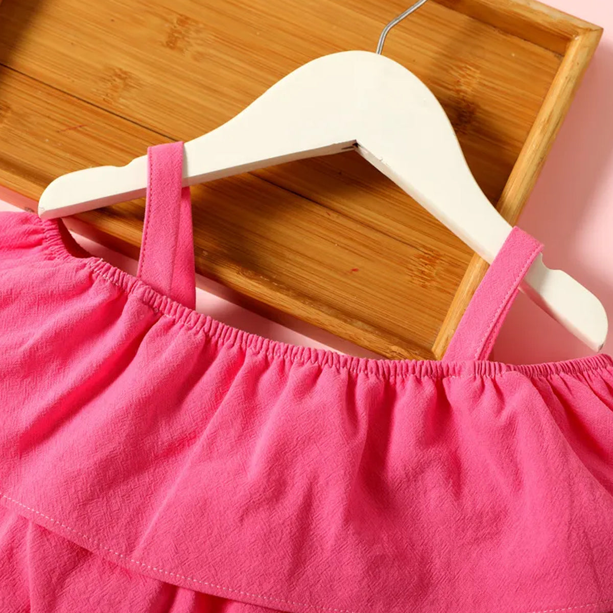 Toddler Kids Off-Shoulder Crop Stylish Butterfly Sleeve Top And Belted Shorts For Baby Girls.