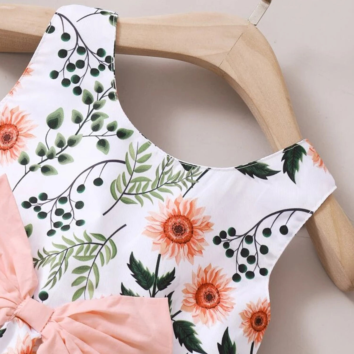 Kids Stylish White Floral Designer Frock & Dresses for Baby Girl.