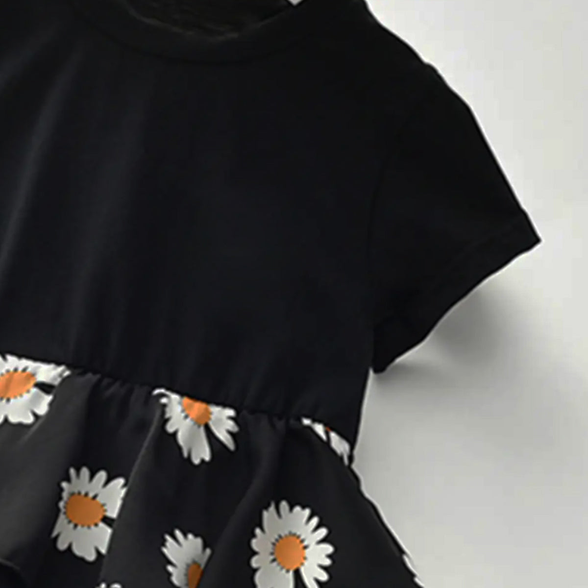 Babygirl Black Floral Raglan Sleeve Dresses & Frocks for Baby Girl.