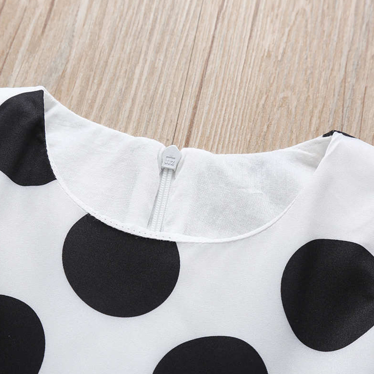 Stylish BabyGirl's Cotton White-Black Round Designer Frocks & Dresses for Kids.