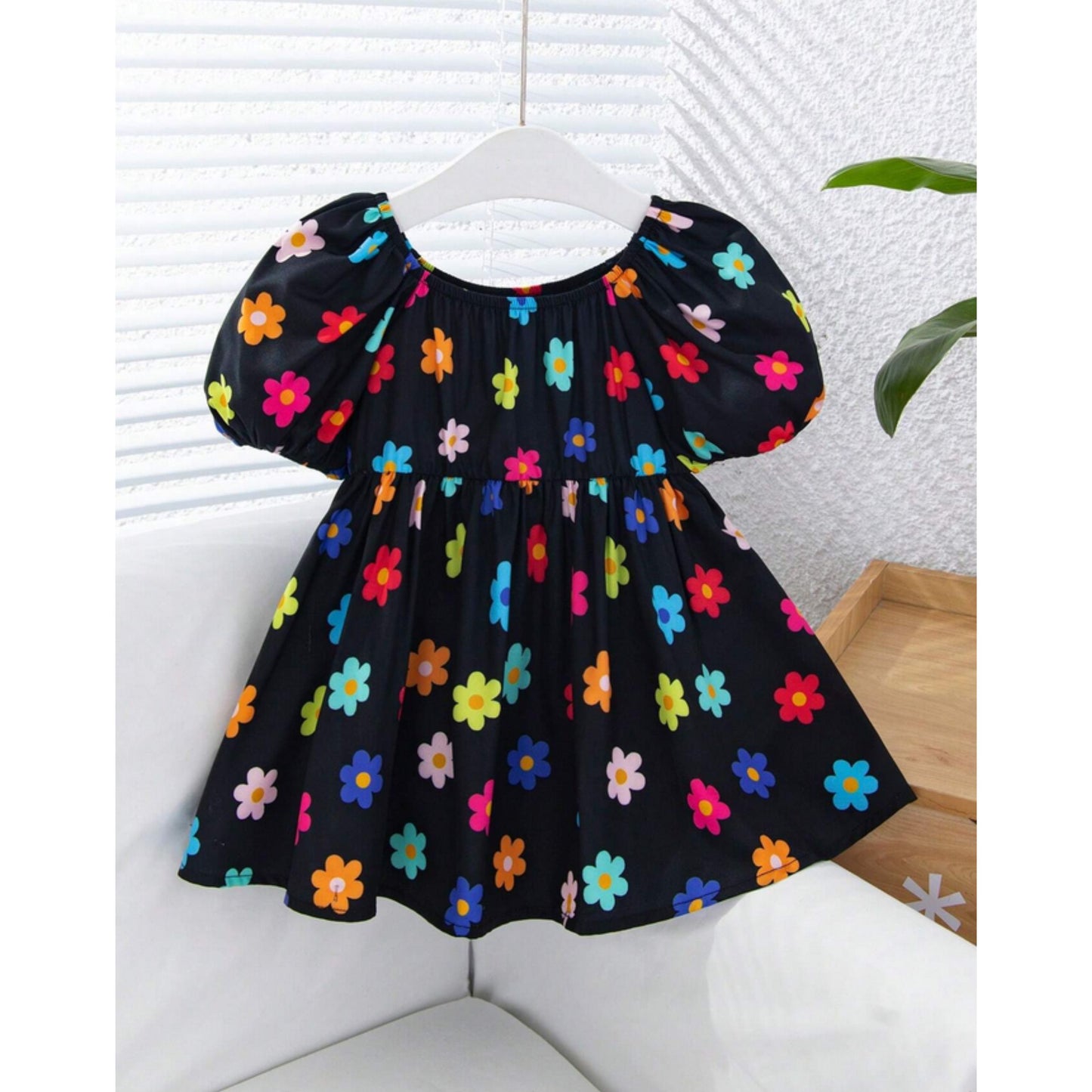 Girls Floral Print Square Neck Puff Sleeve Casual Dress For Spring.