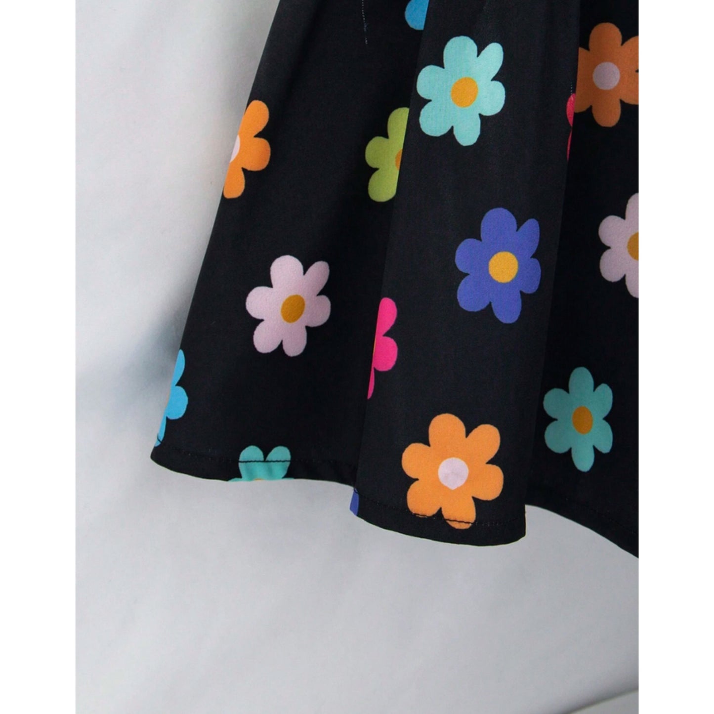 Girls Floral Print Square Neck Puff Sleeve Casual Dress For Spring.