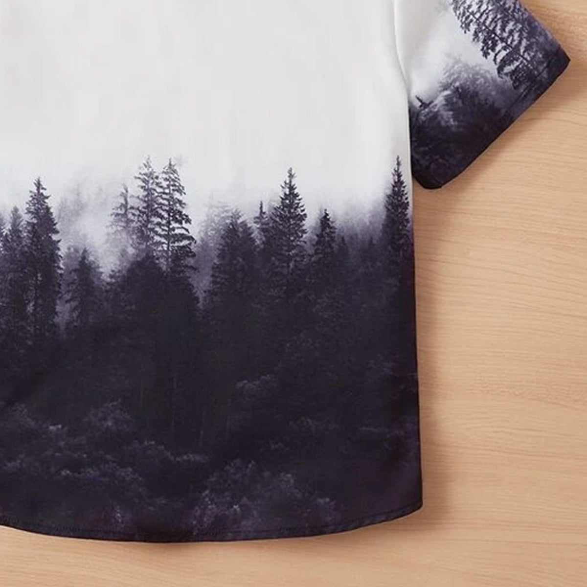 Venutaloza Outdoor Casual Tree Gradient Graphic Short Sleeve Shirt For Boys.