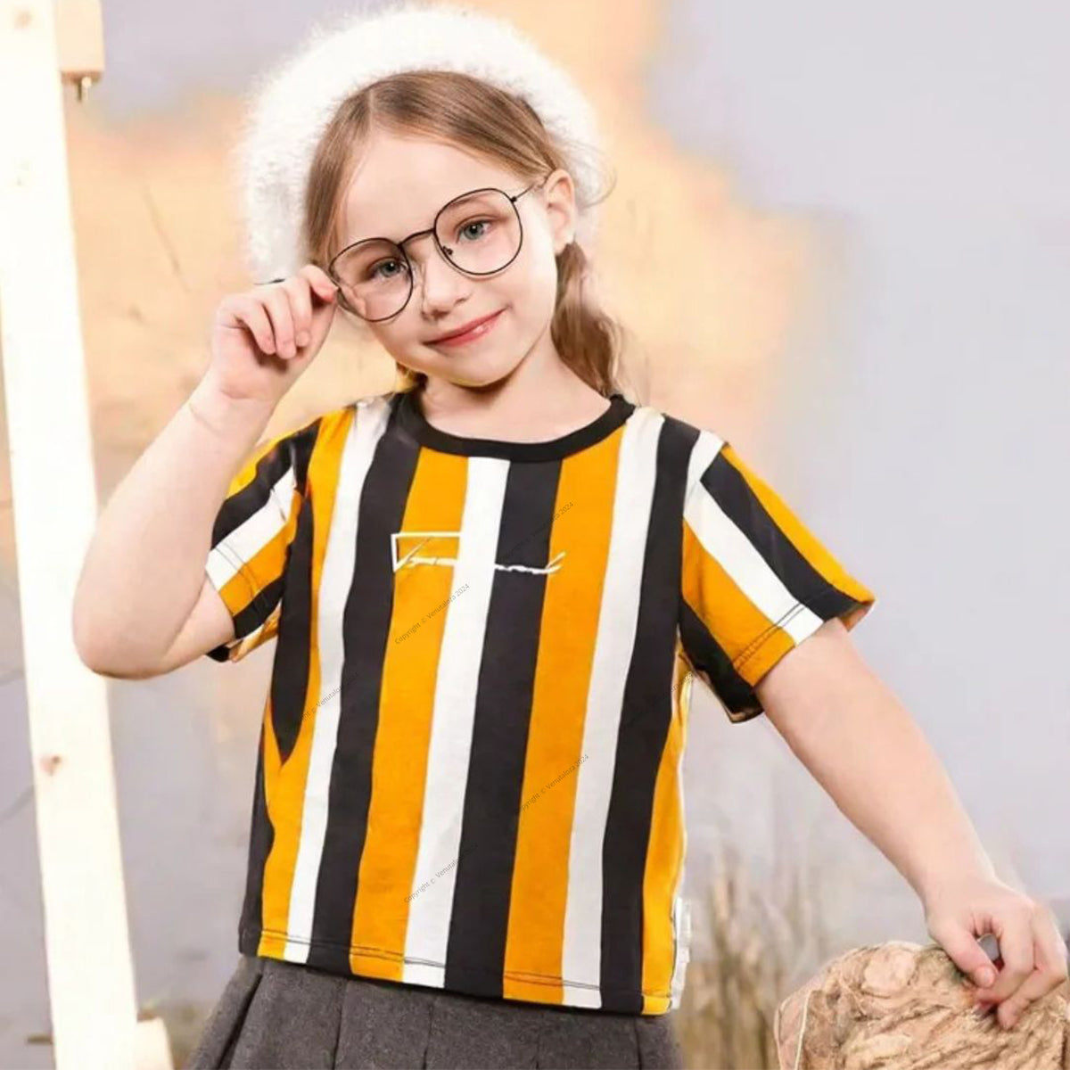 Venutaloza Stripe Color Block  Round Neck T-Shirt For Baby Girl's.