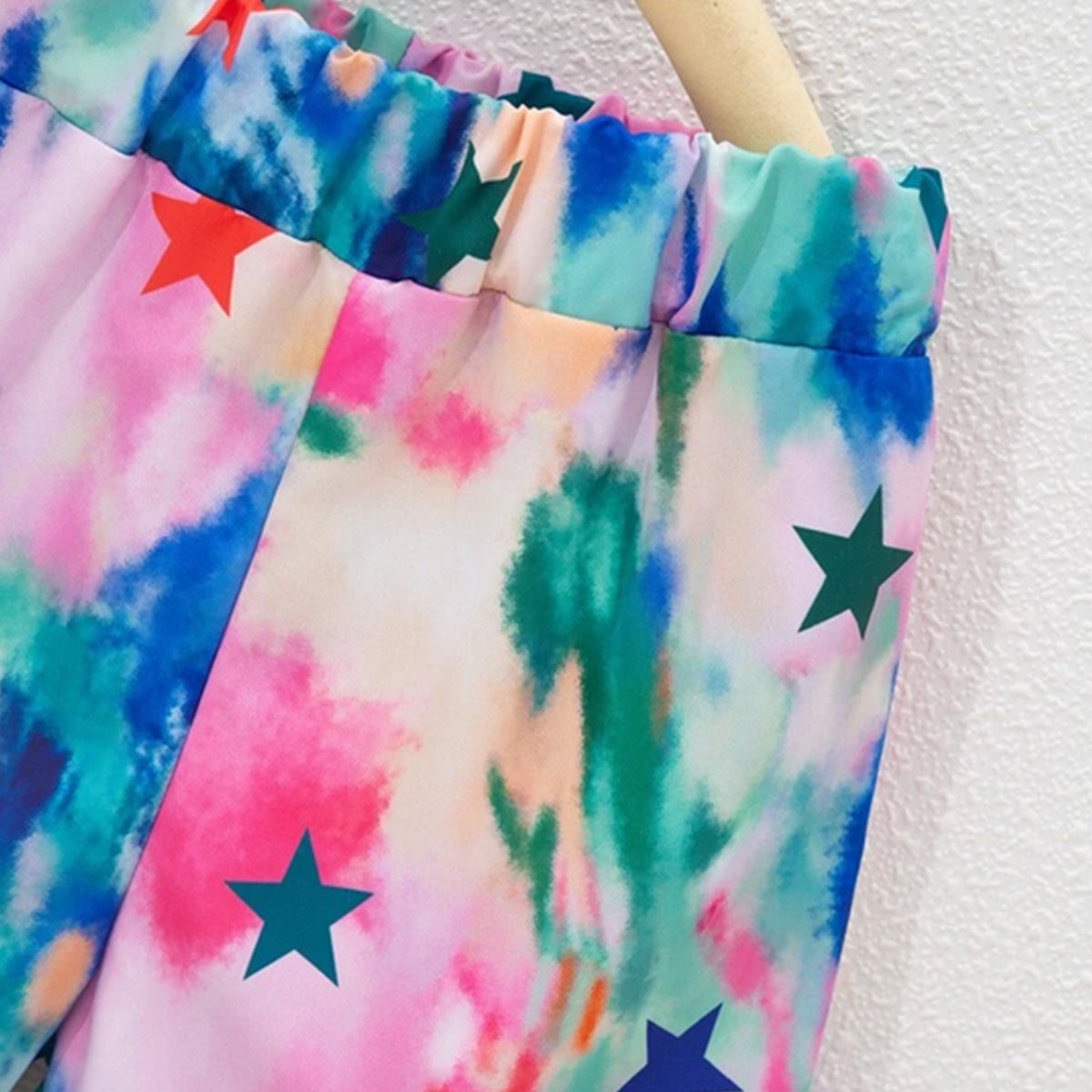 Venutaloza Kids Tie Dye Stars Printed Short Sleeve Shirt And Shorts Without tee Two Piece Set.