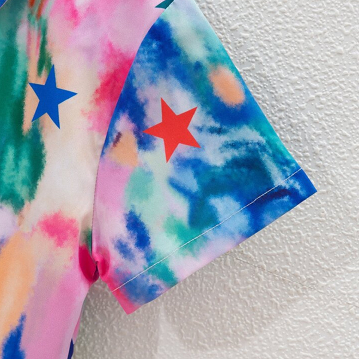 Venutaloza Kids Tie Dye Stars Printed Short Sleeve Shirt And Shorts Without tee Two Piece Set.