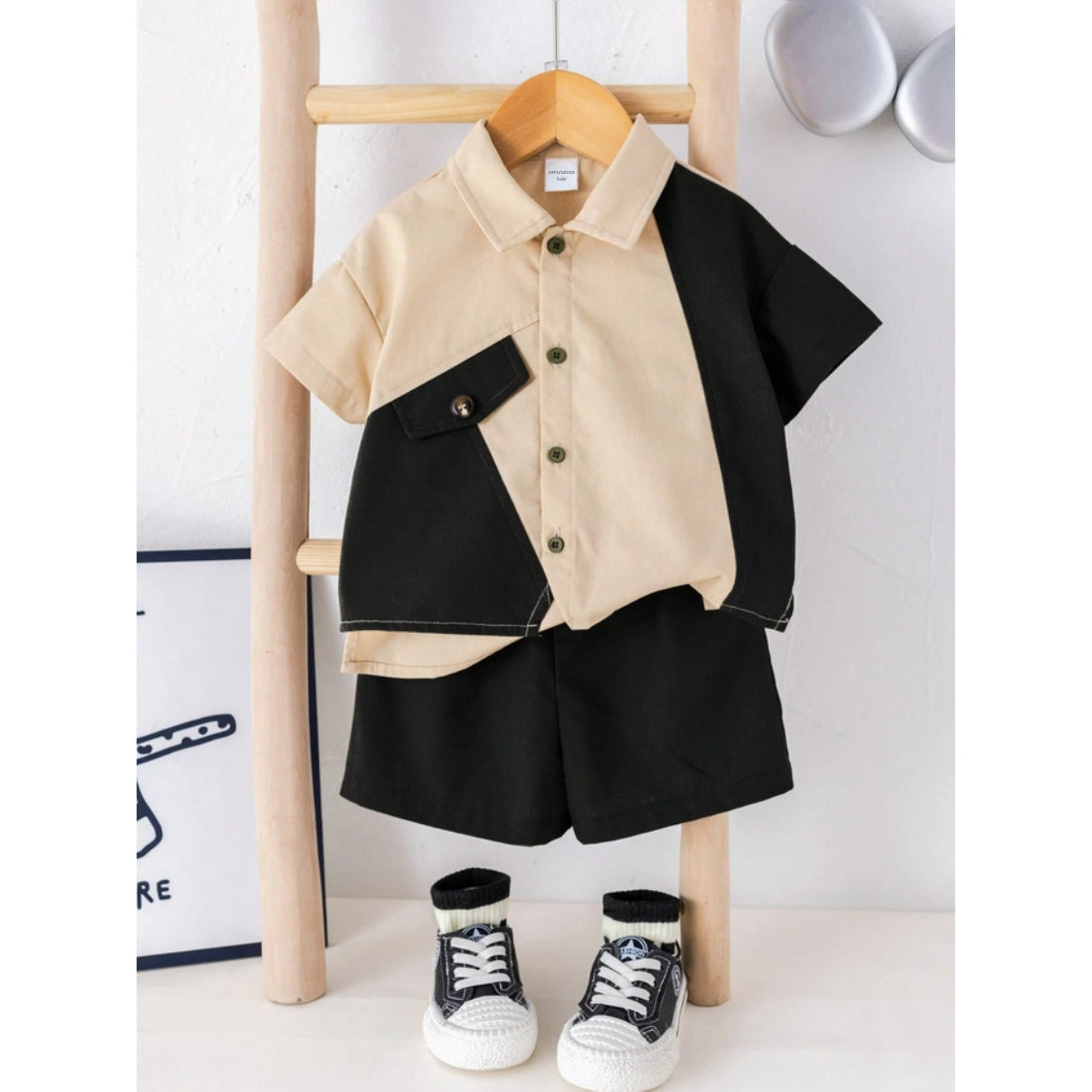 Venutaloza Baby Boy Colourblocked Shirt with Shorts Two Piece Set.