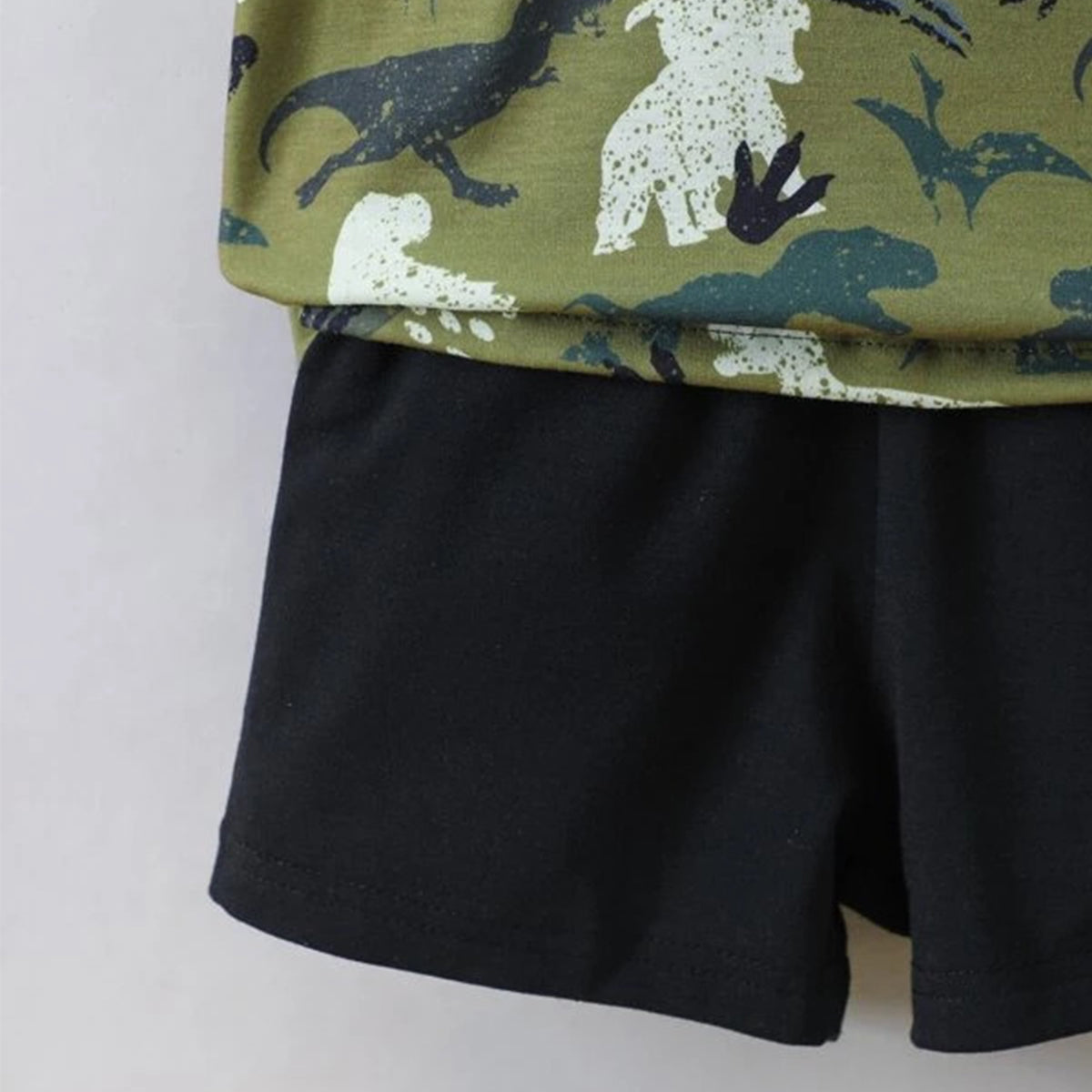 Venutaloza Kids Everyday Dinosaur Casual T-Shirt & Shorts Two Piece Set For Boys.
