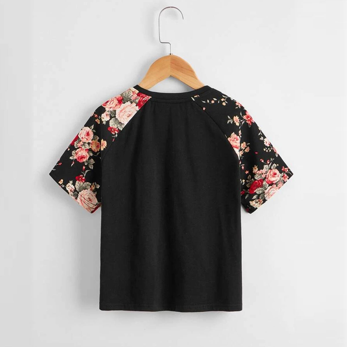 Venutaloza Boy's Half Sleeves Allover Colourful (COMBO PACK OF 8 ) T-shirt For Boy's & Girls.