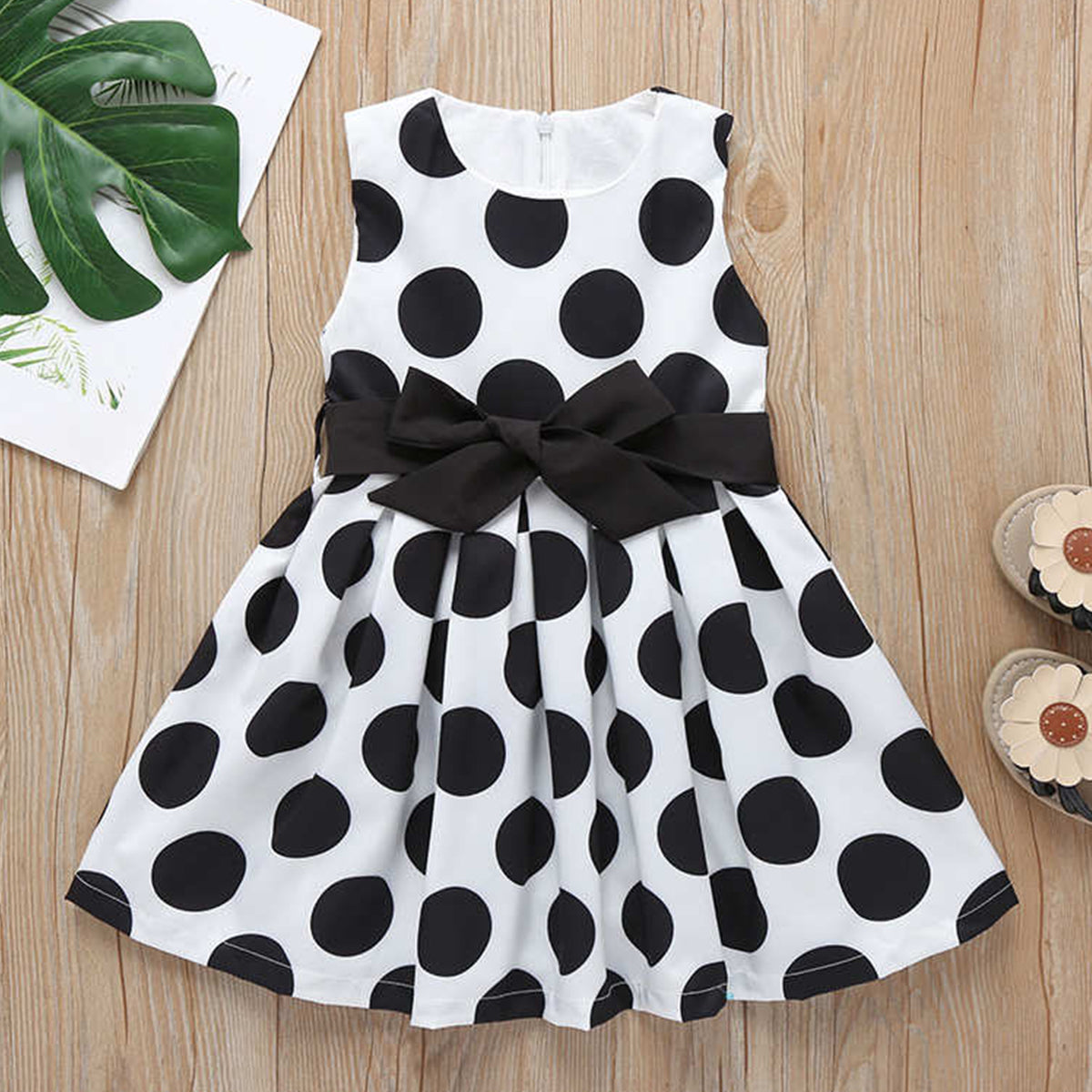 Stylish Looking Designer Pink Fish & Black_White Dot Top Dresses (Combo Pack Of 2) for Kids.