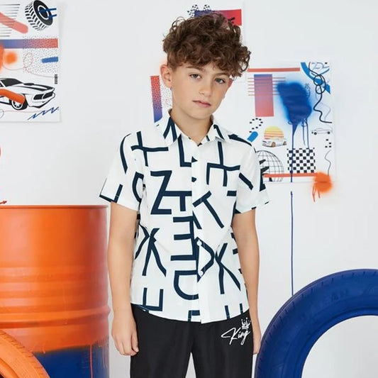 Venutaloza Boys Letter Graphic Colorblock Shirt For Boy.